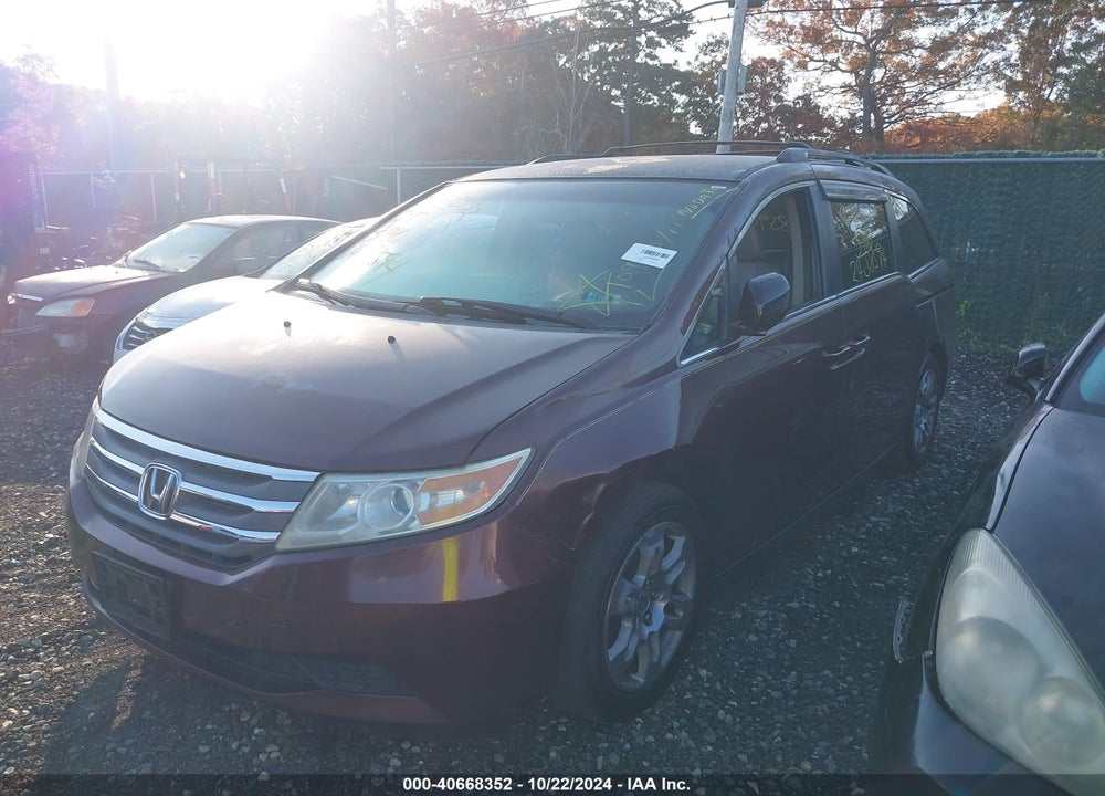 2011 HONDA ODYSSEY LX VIN: 5FNRL5H27BB021322