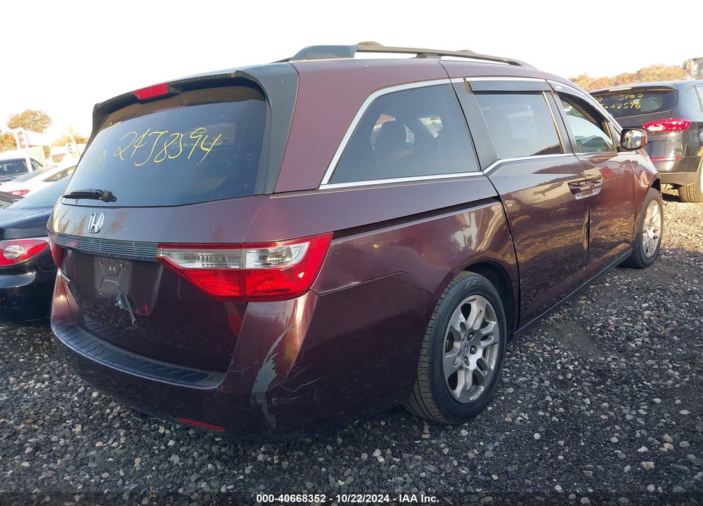 2011 HONDA ODYSSEY LX VIN: 5FNRL5H27BB021322