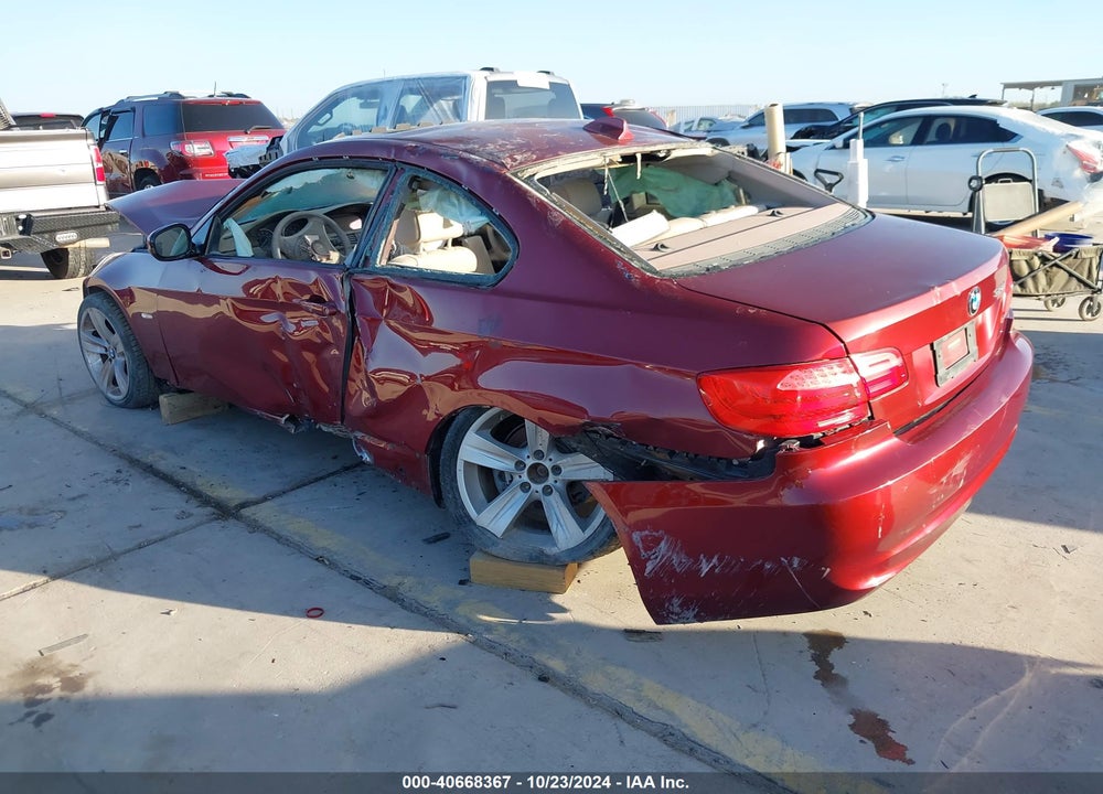 2011 BMW 328I VIN: WBAKE5C52BE572852