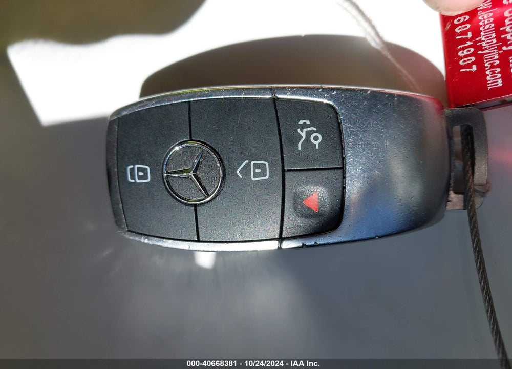 2021 MERCEDES-BENZ GLC 300 SUV VIN: W1N0G8DB6MV274567