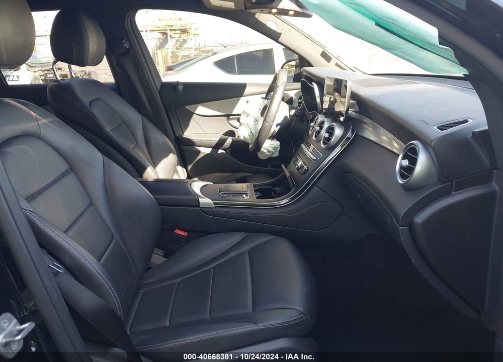 2021 MERCEDES-BENZ GLC 300 SUV VIN: W1N0G8DB6MV274567