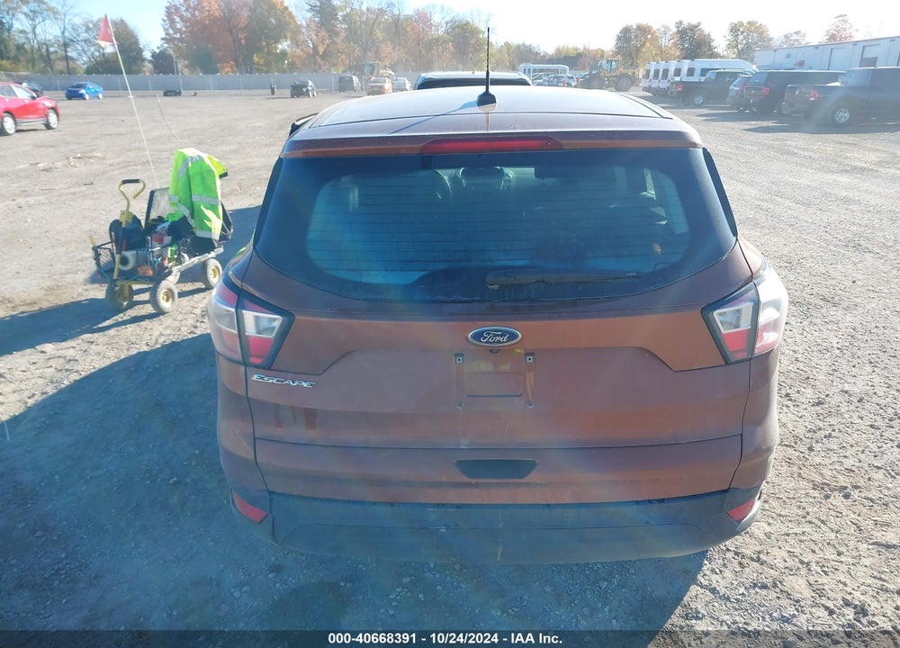 2017 FORD ESCAPE S VIN: 1FMCU0F79HUD40060