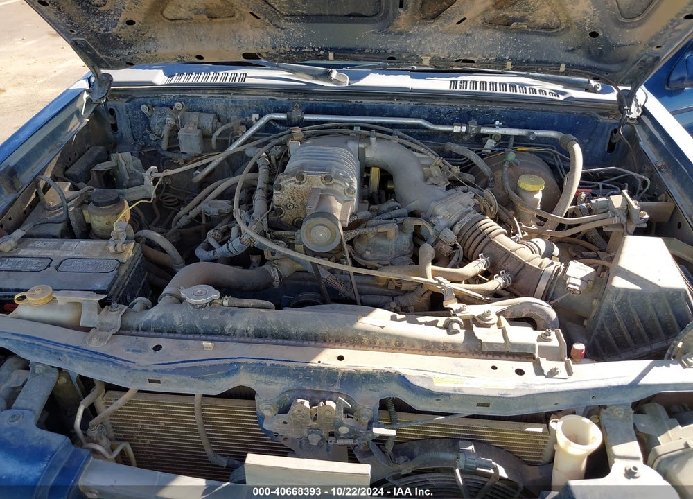2001 NISSAN FRONTIER SC-V6 VIN: 1N6MD26Y11C368926