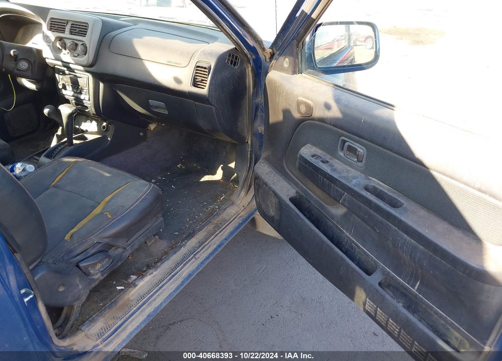 2001 NISSAN FRONTIER SC-V6 VIN: 1N6MD26Y11C368926