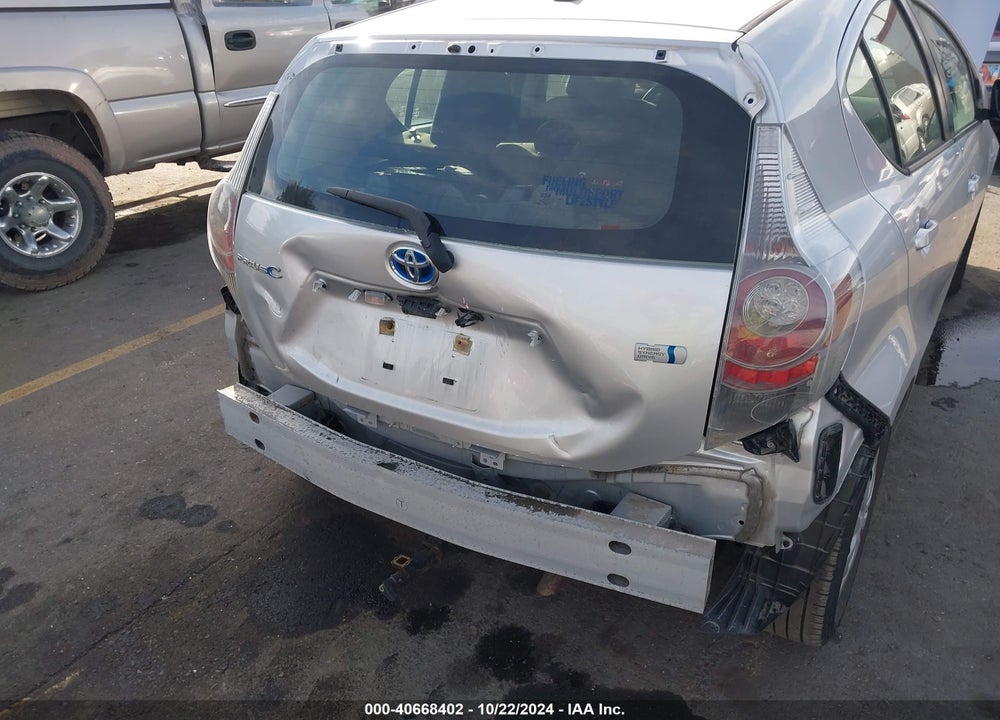 2012 TOYOTA PRIUS C TWO VIN: JTDKDTB31C1502469