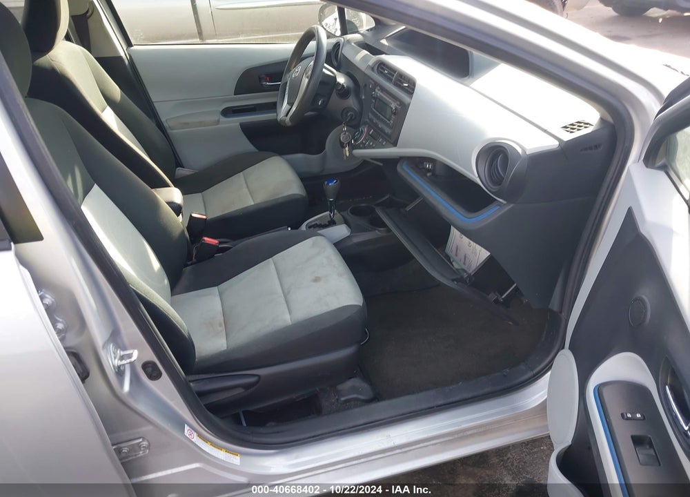 2012 TOYOTA PRIUS C TWO VIN: JTDKDTB31C1502469