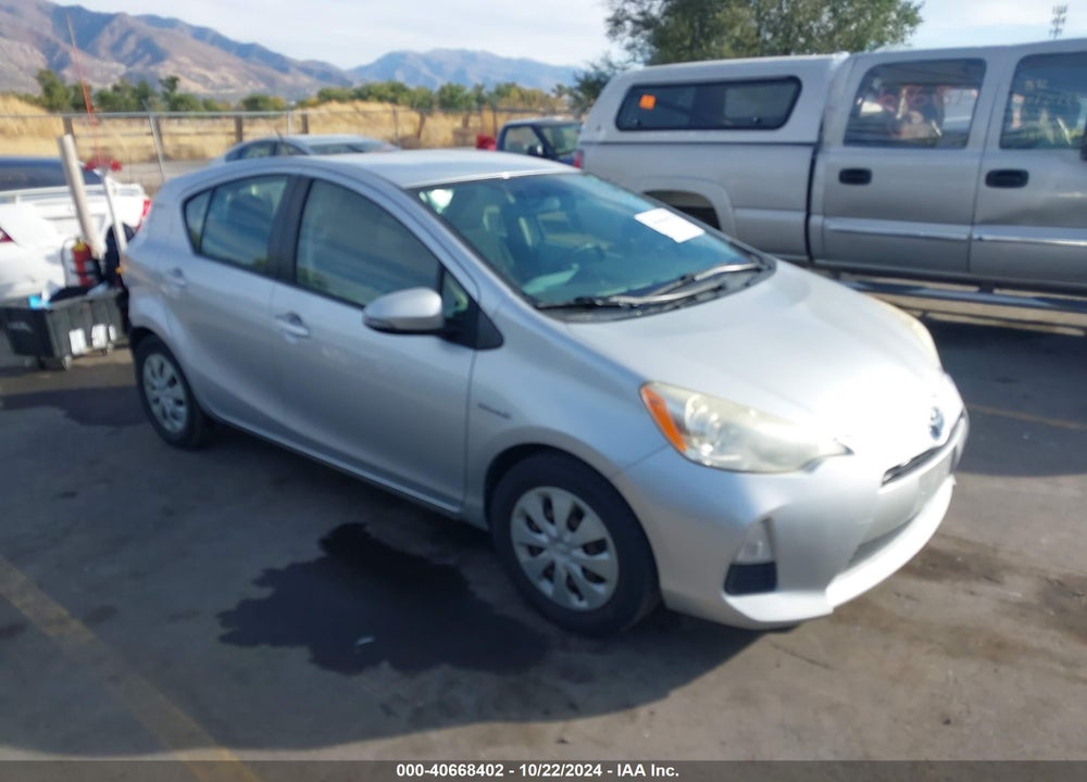 2012 TOYOTA PRIUS C TWO VIN: JTDKDTB31C1502469