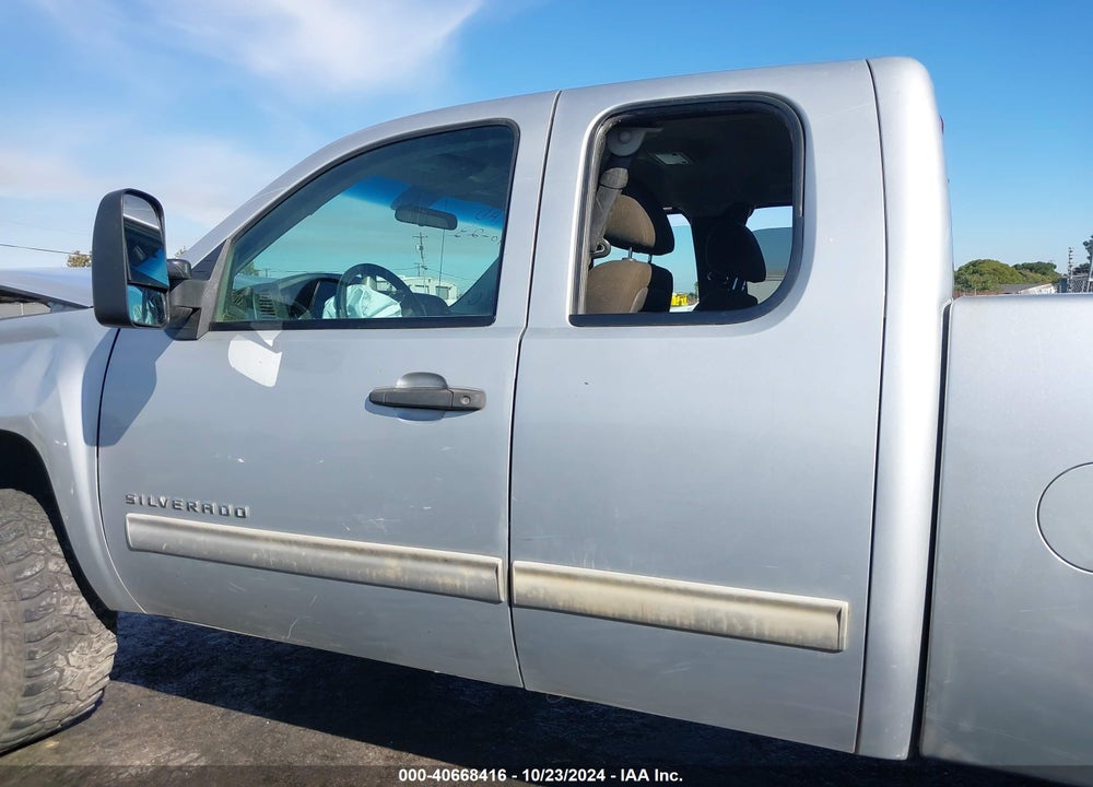 2012 CHEVROLET SILVERADO 1500 LT VIN: 1GCRKSE79CZ120950