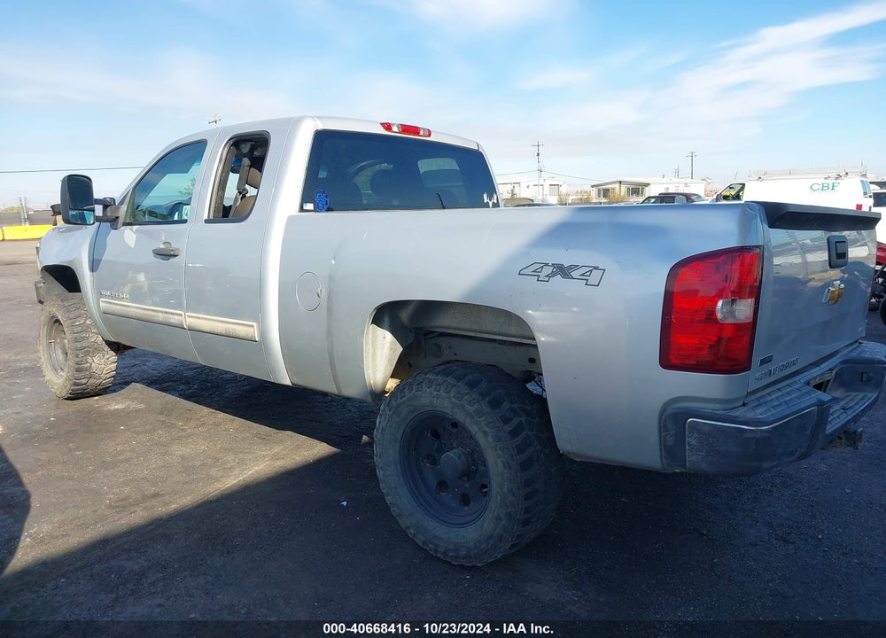 2012 CHEVROLET SILVERADO 1500 LT VIN: 1GCRKSE79CZ120950