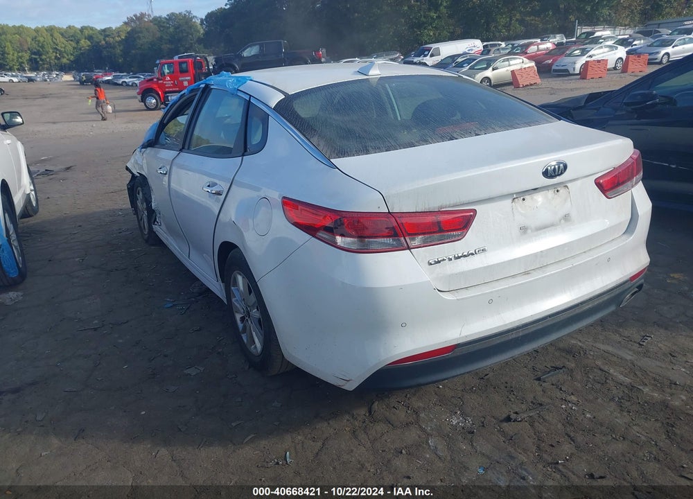 2018 KIA OPTIMA LX VIN: 5XXGT4L39JG216092