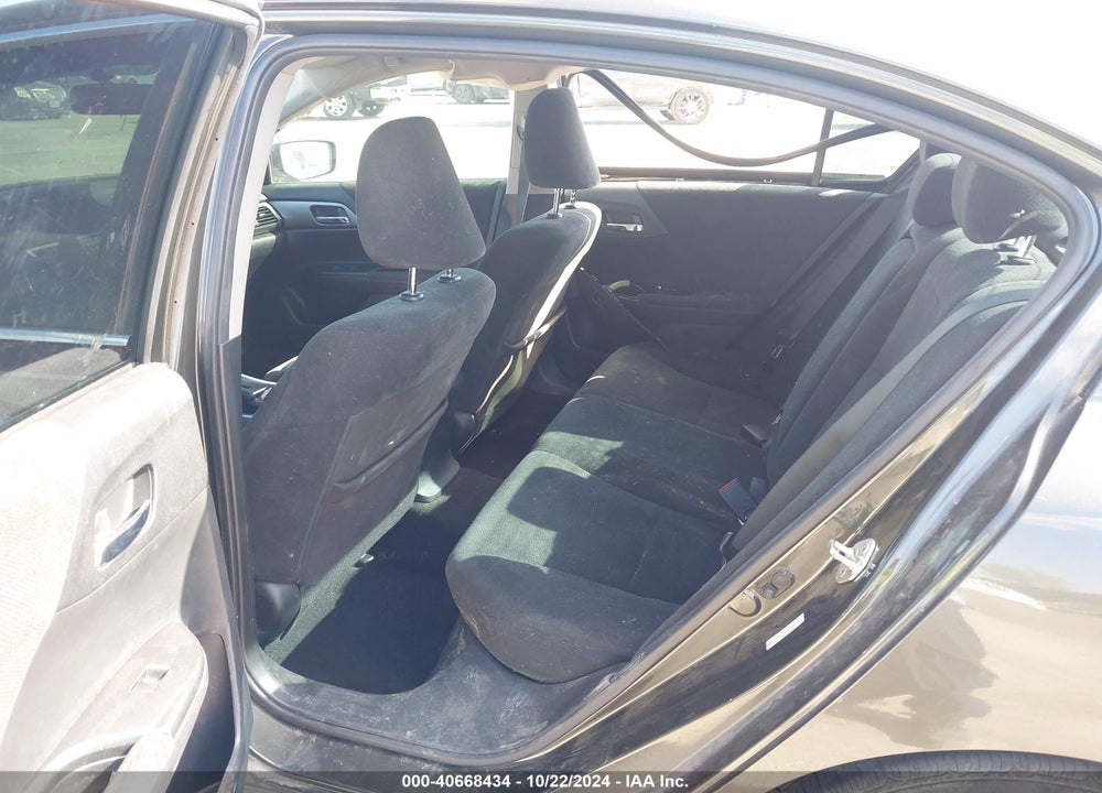 2013 HONDA ACCORD LX VIN: 1HGCR2F36DA236640