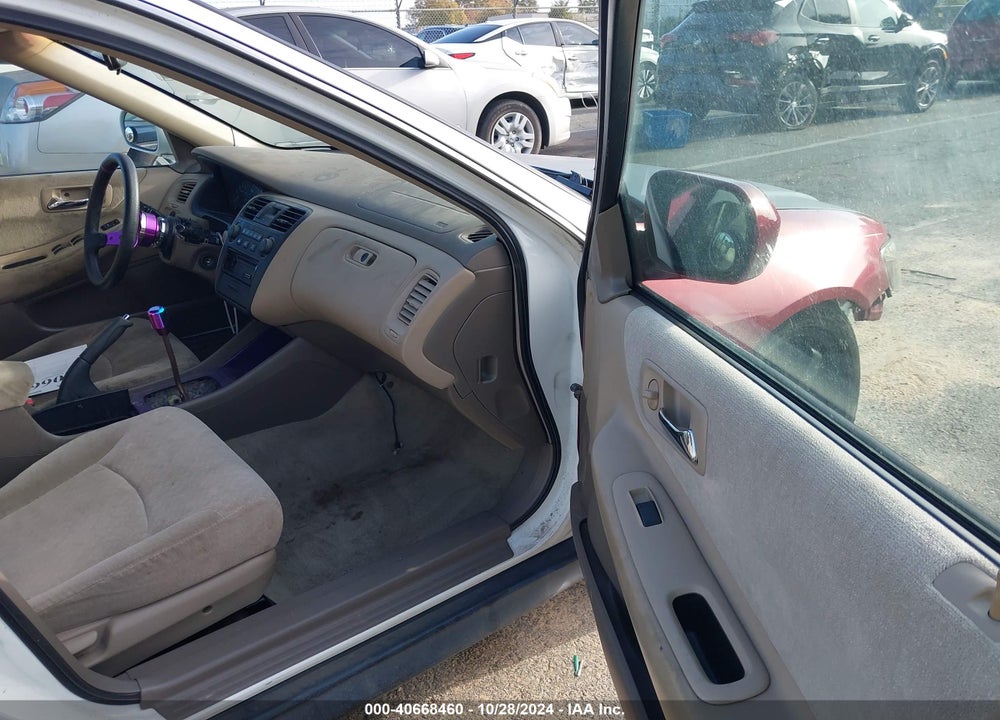 2002 HONDA ACCORD 2.3 LX/LX VIN: 1HGCG55402A038313