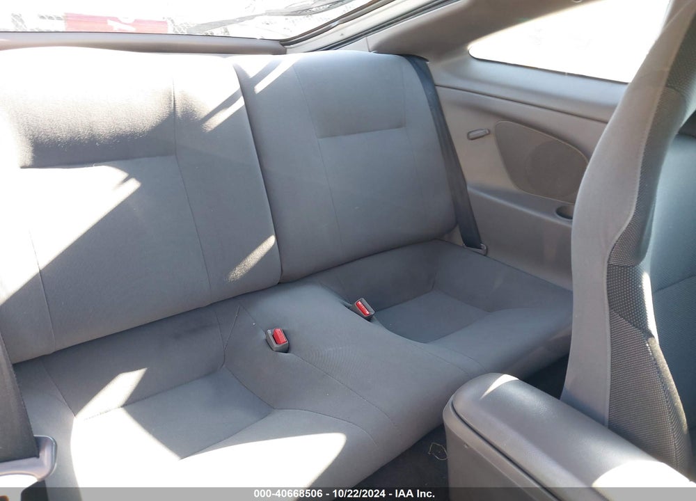 2002 TOYOTA CELICA GT VIN: JTDDR32T820117151