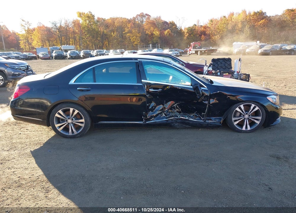 2016 MERCEDES-BENZ S 550 4MATIC VIN: WDDUG8FB1GA260986