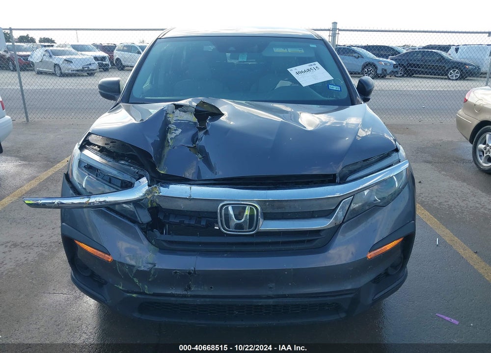 2019 HONDA PILOT LX VIN: 5FNYF5H19KB022627