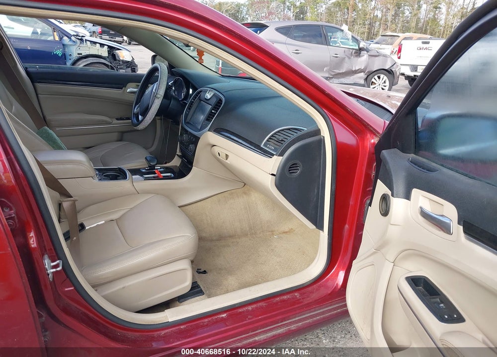 2014 CHRYSLER 300 VIN: 2C3CCAAG7EH132668