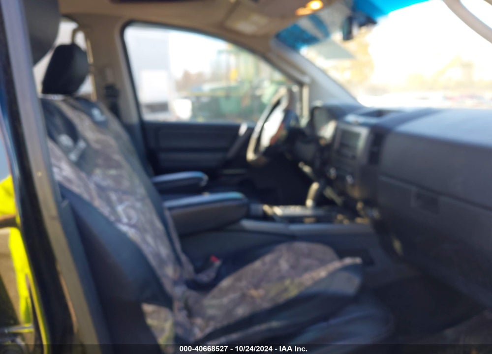 2010 NISSAN TITAN SE VIN: 1N6AA0EC6AN318808