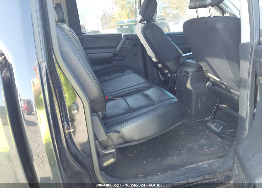 2010 NISSAN TITAN SE VIN: 1N6AA0EC6AN318808