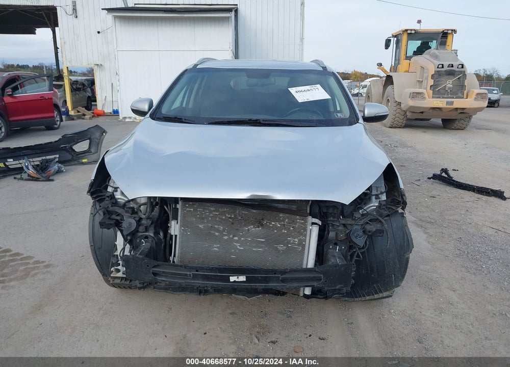 2018 KIA SORENTO 2.4L LX VIN: 5XYPGDA37JG415516