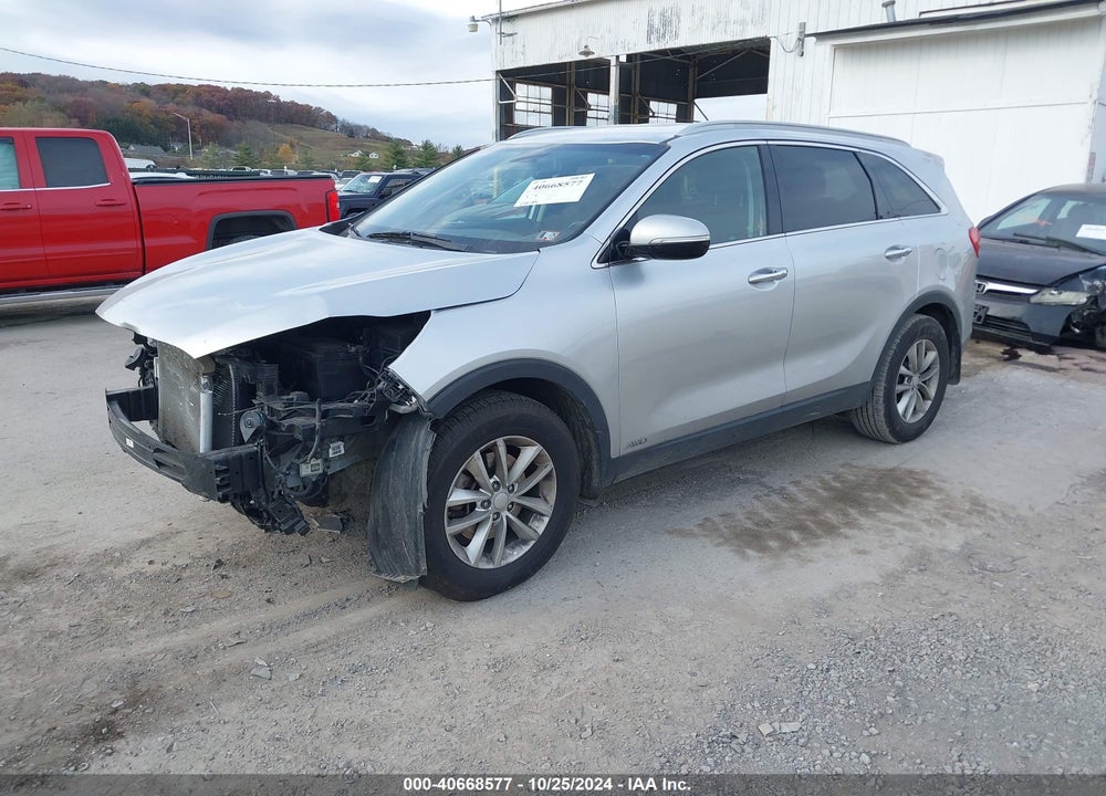 2018 KIA SORENTO 2.4L LX VIN: 5XYPGDA37JG415516