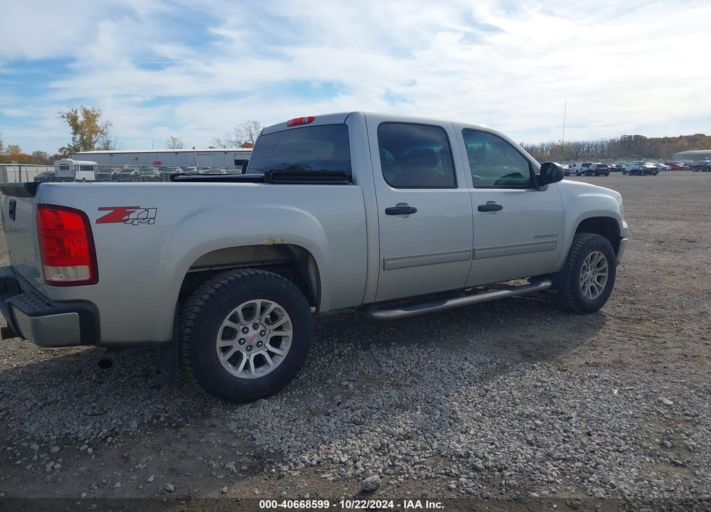 2011 GMC SIERRA 1500 SLE VIN: 3GTP2VE31BG340104