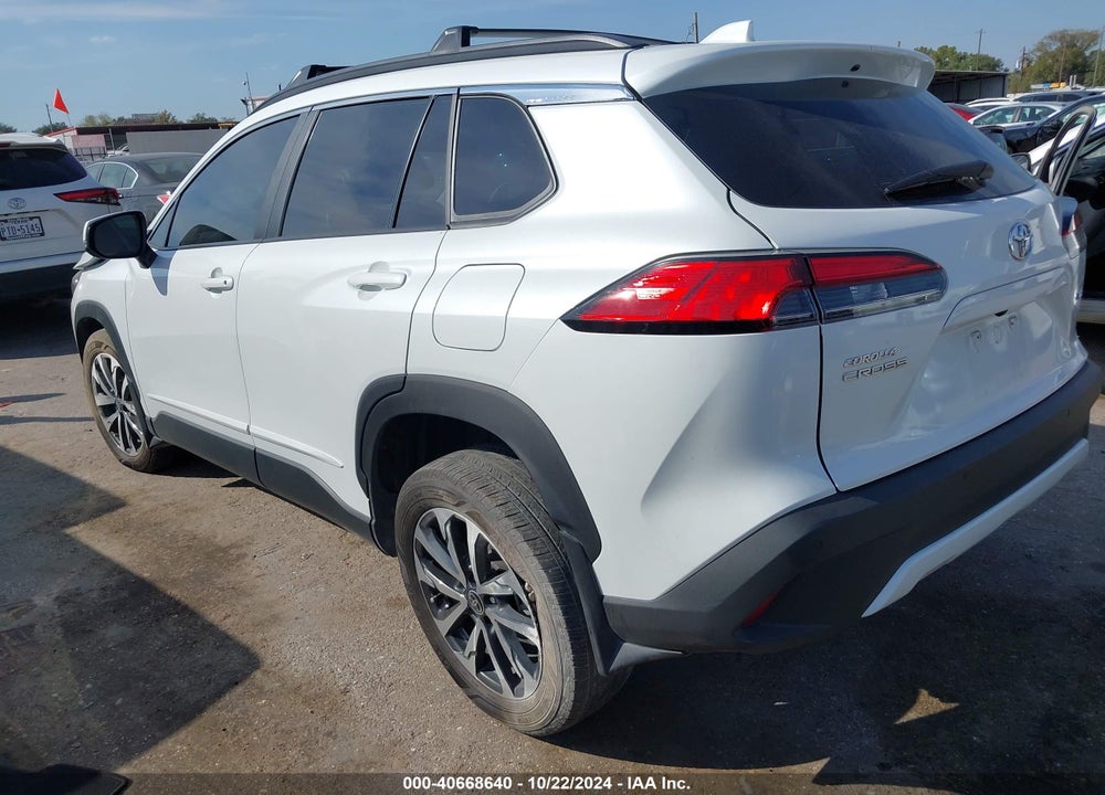 2022 TOYOTA COROLLA CROSS XLE VIN: 7MUDAAAG0NV005922