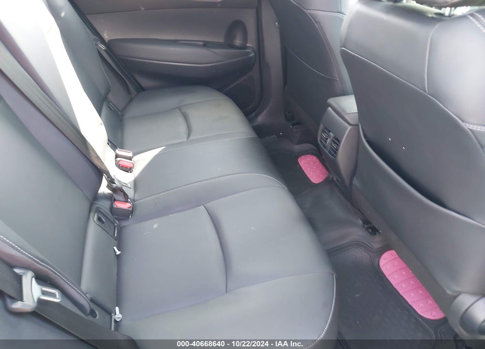2022 TOYOTA COROLLA CROSS XLE VIN: 7MUDAAAG0NV005922