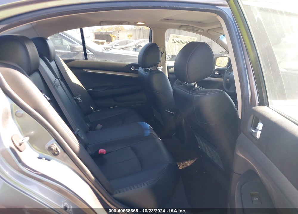 2011 INFINITI G37X VIN: JN1CV6AR5BM409432
