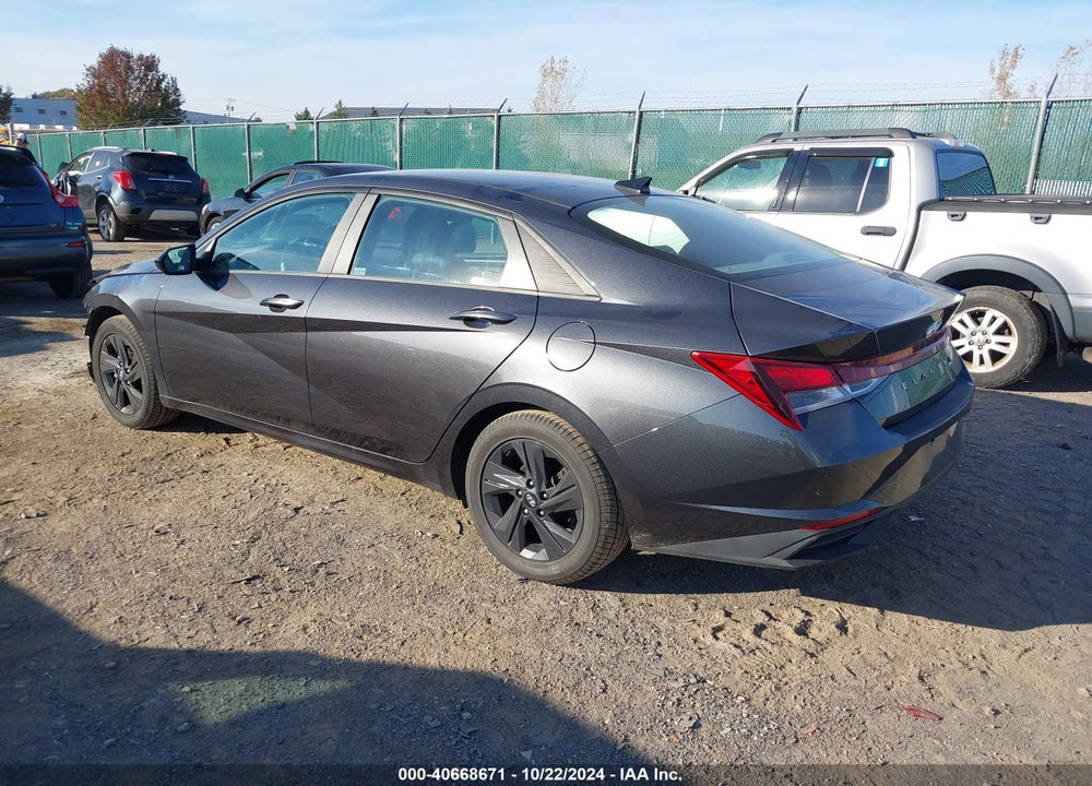 2022 HYUNDAI ELANTRA SEL VIN: 5NPLS4AG1NH068943