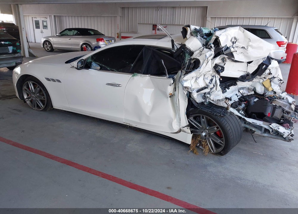 2017 MASERATI QUATTROPORTE S VIN: ZAM56RPA2H1229109