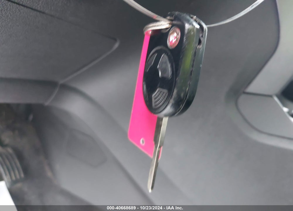 2018 FORD ESCAPE S VIN: 1FMCU0F7XJUA02978