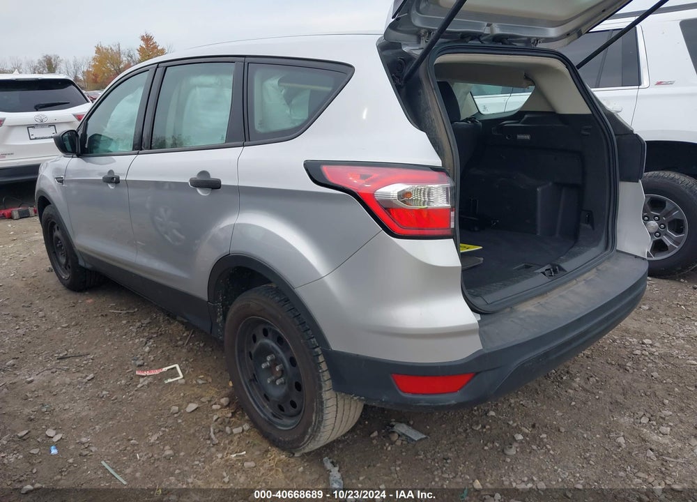 2018 FORD ESCAPE S VIN: 1FMCU0F7XJUA02978