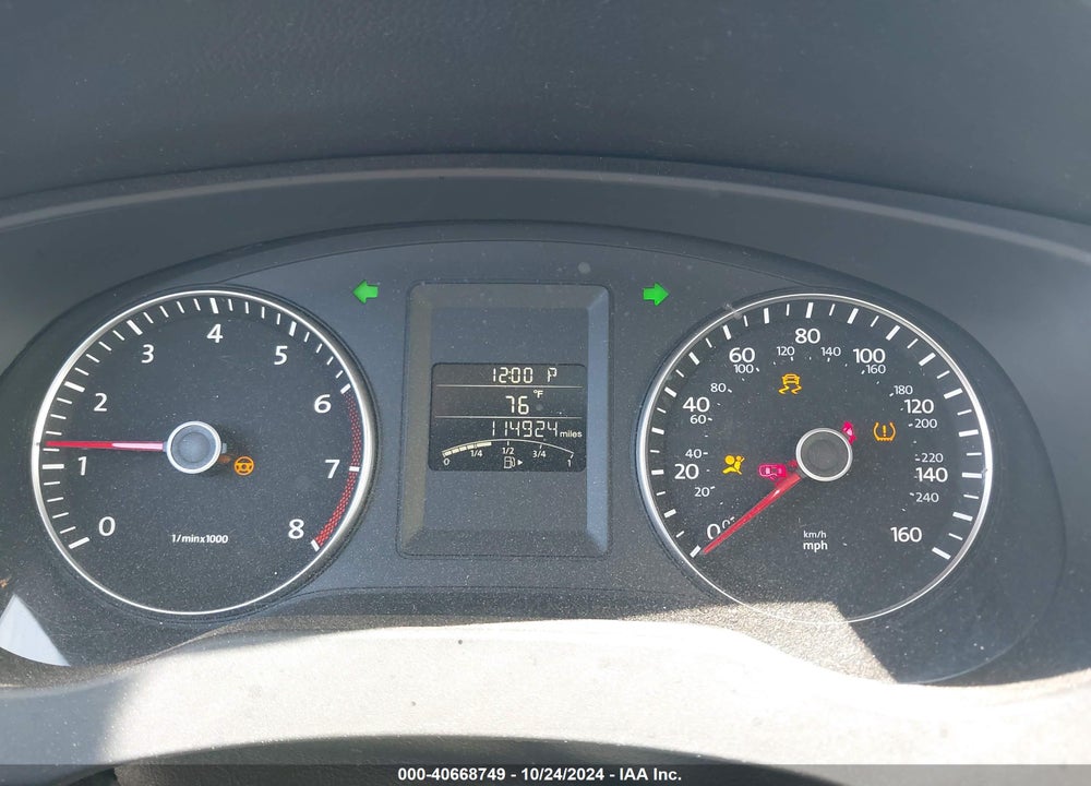 2014 VOLKSWAGEN JETTA 1.8T SE VIN: 3VWD17AJ1EM384337