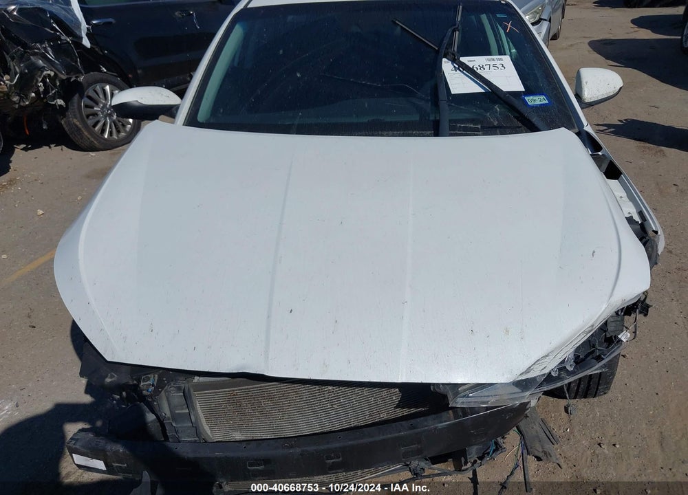 2020 HYUNDAI ELANTRA SEL VIN: 5NPD84LF1LH626830