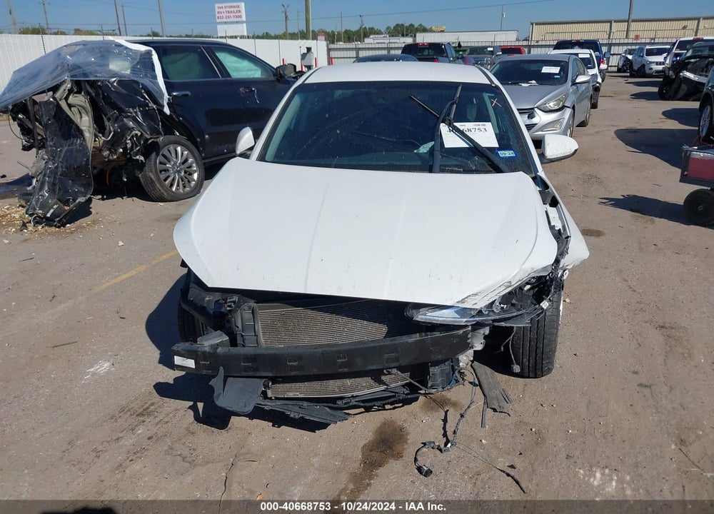 2020 HYUNDAI ELANTRA SEL VIN: 5NPD84LF1LH626830