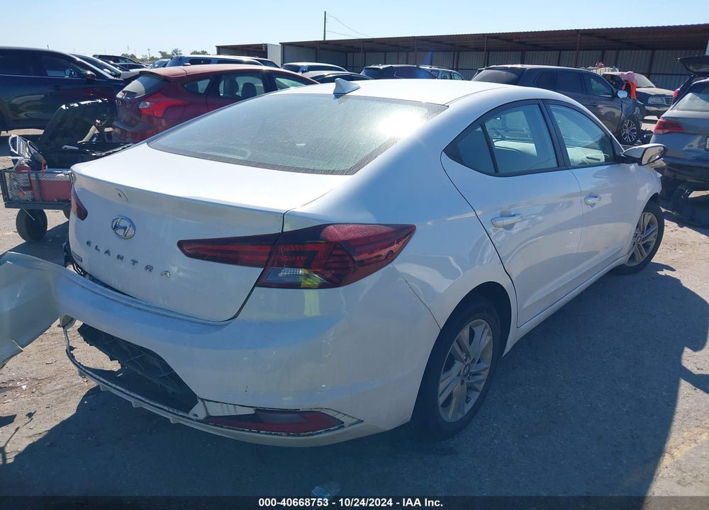 2020 HYUNDAI ELANTRA SEL VIN: 5NPD84LF1LH626830