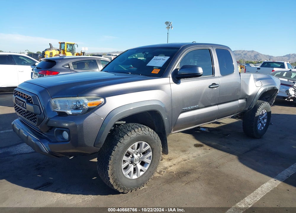2017 TOYOTA TACOMA SR5 V6 VIN: 5TFRZ5CN7HX038992