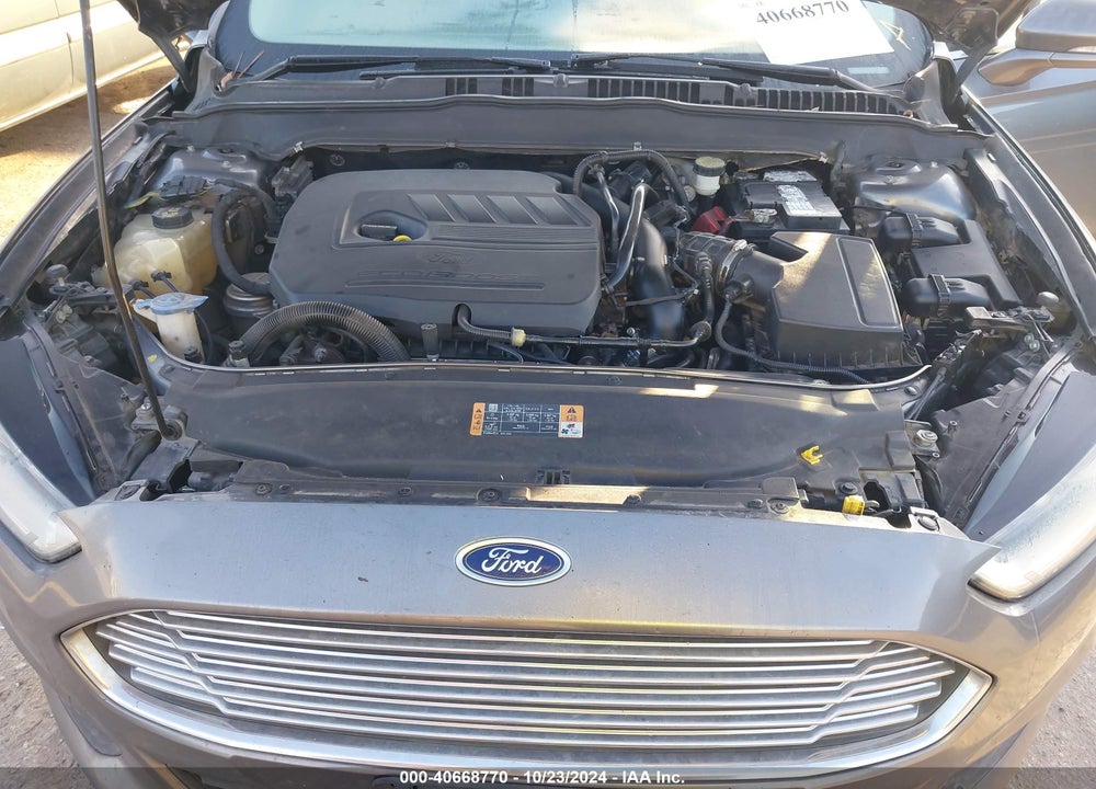 2014 FORD FUSION SE VIN: 1FA6P0HD2E5393139