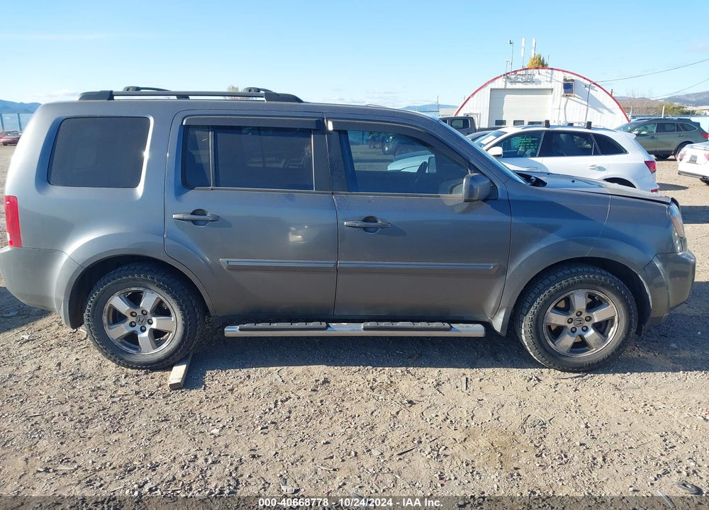 2011 HONDA PILOT EX-L VIN: 5FNYF4H54BB044578