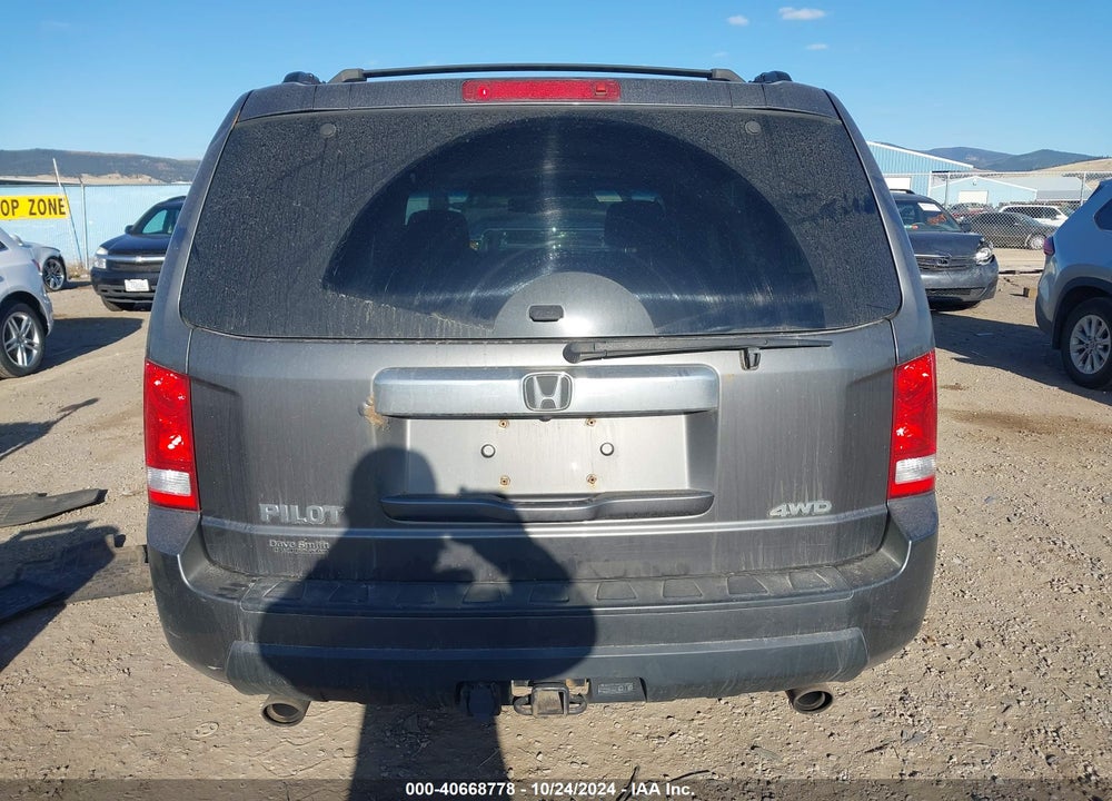 2011 HONDA PILOT EX-L VIN: 5FNYF4H54BB044578