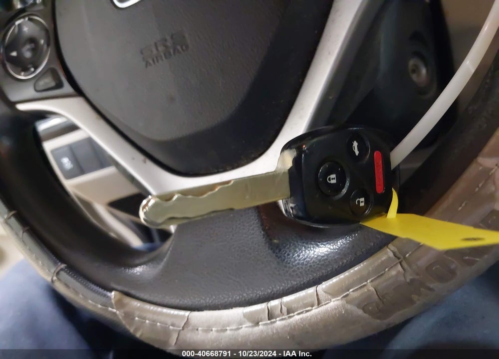 2013 HONDA CIVIC LX VIN: 19XFB2F5XDE047987