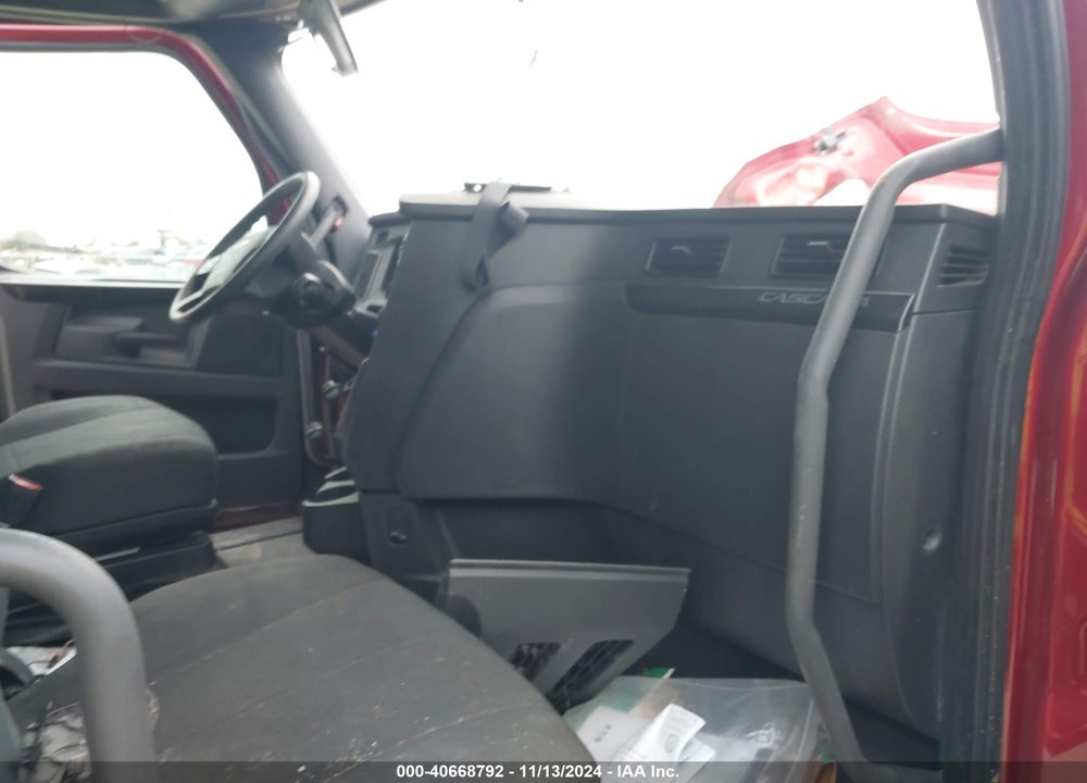 2023 FREIGHTLINER NEW CASCADIA 126 VIN: 3AKJHHDR4PSUM8428