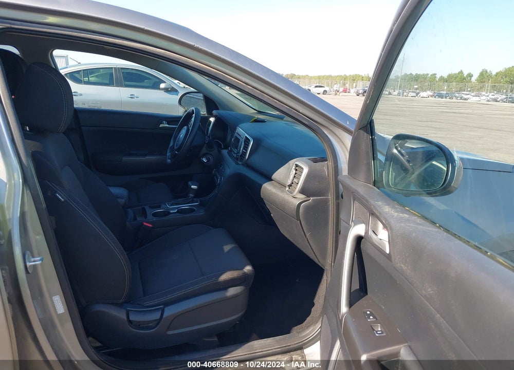 2019 KIA SPORTAGE LX VIN: KNDPM3AC9K7594630