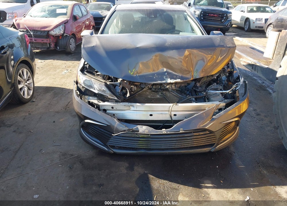 2021 TOYOTA CAMRY LE VIN: 4T1C11AK5MU515957
