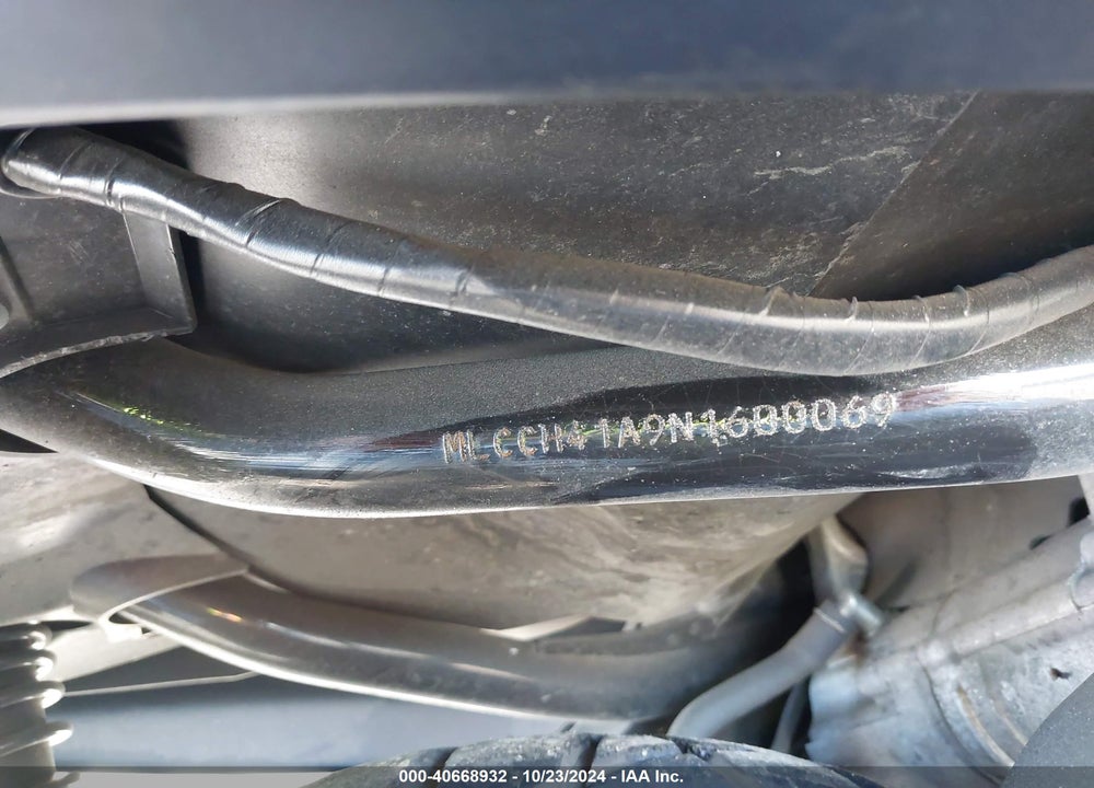 2022 SUZUKI UH200 VIN: MLCCH41A9N1600069