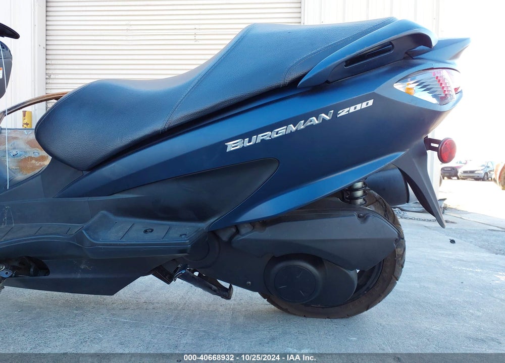 2022 SUZUKI UH200 VIN: MLCCH41A9N1600069