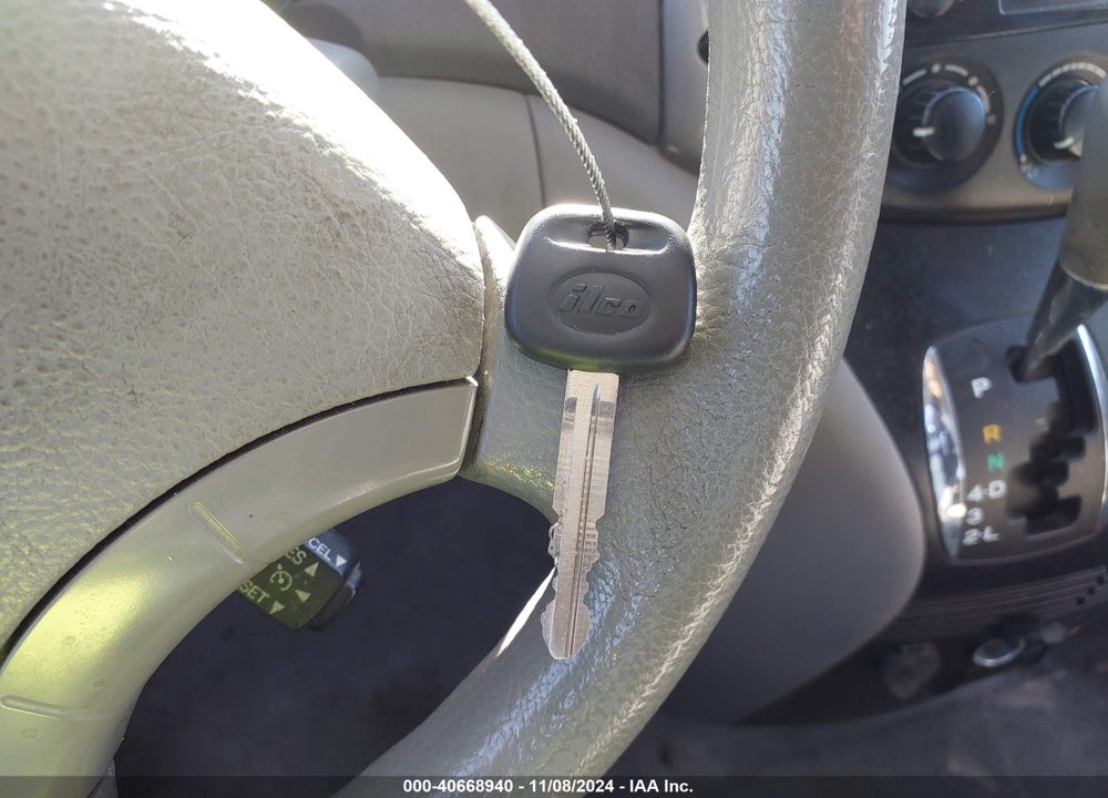 2008 TOYOTA SIENNA LE VIN: 5TDZK23C68S127668