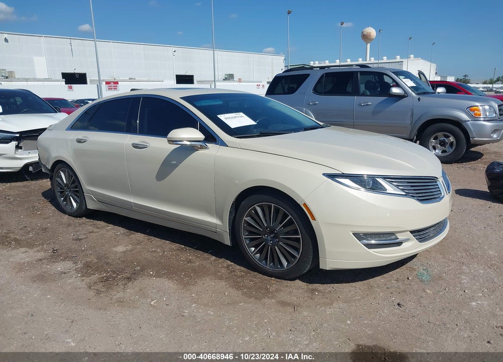 2014 LINCOLN MKZ VIN: 3LN6L2GK1ER825455