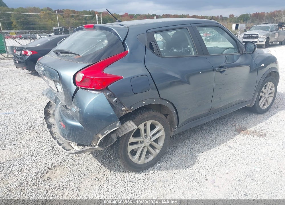 2013 NISSAN JUKE S VIN: JN8AF5MV7DT220007