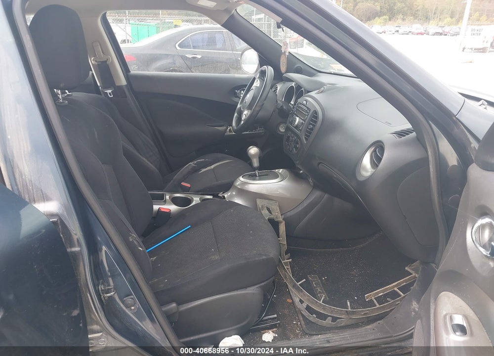 2013 NISSAN JUKE S VIN: JN8AF5MV7DT220007